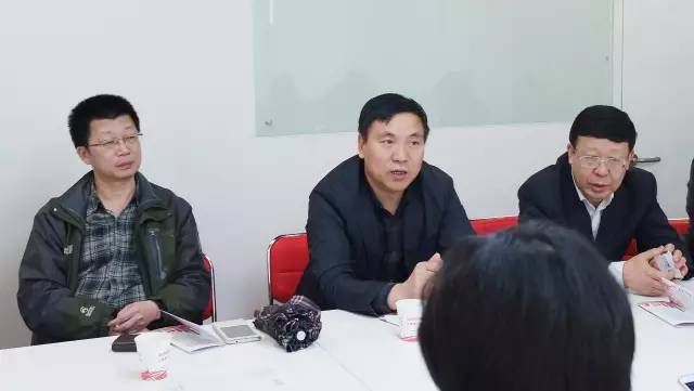 吉林省長春農(nóng)安縣副縣長劉生貴帶隊考察上海東方龍國際商務(wù)平臺 吉林省長春農(nóng)安縣副縣長劉生貴帶隊考察上海東方龍國際商務(wù)平臺