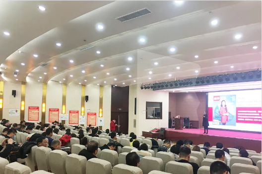 山西長治國家級高新區(qū)特邀東方龍商務集團專業(yè)團隊深度智慧招商培訓