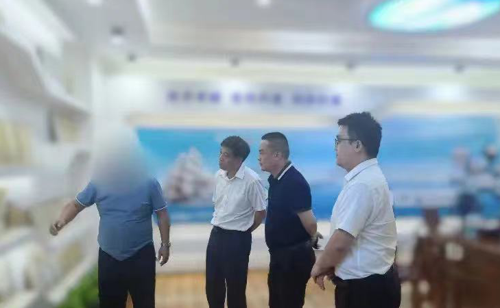 一家政府兩個(gè)項(xiàng)目！7月13日，湖南某地方政府實(shí)地對(duì)接鋰電新材料擴(kuò)建投資選址項(xiàng)目和精密檢測(cè)儀器擴(kuò)建項(xiàng)目