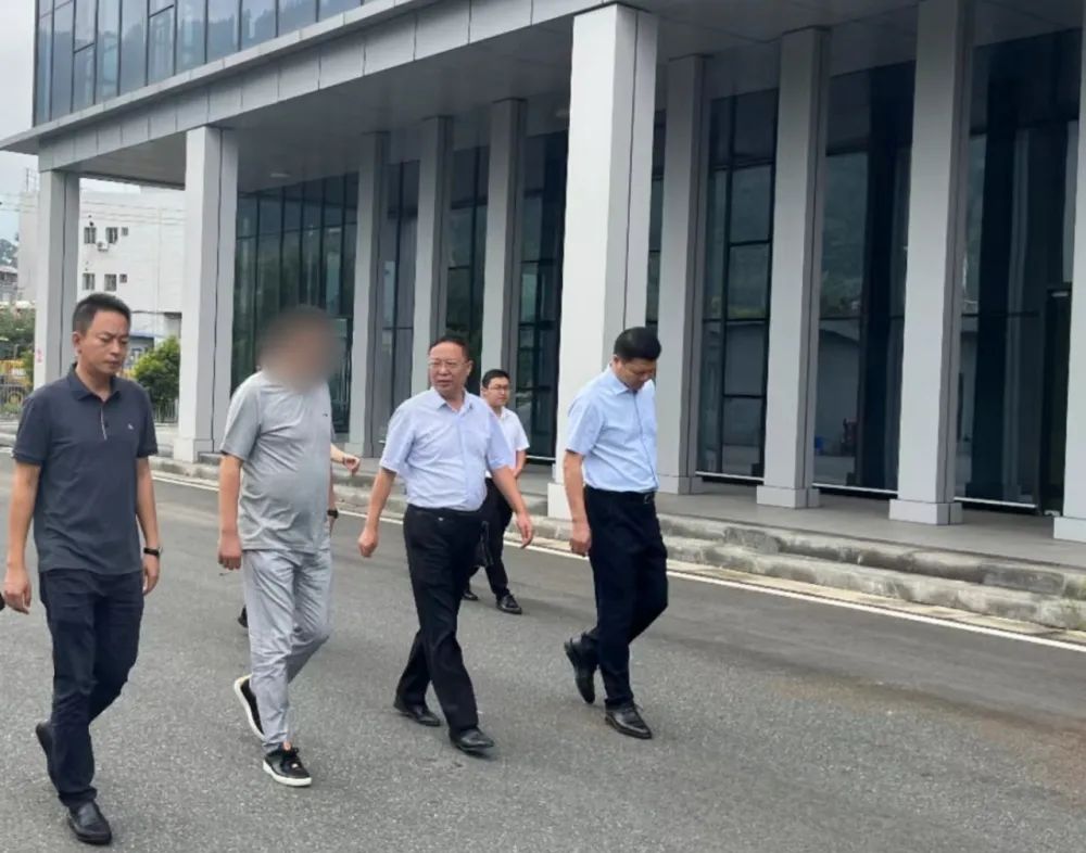 業(yè)內多家頂尖企業(yè)的品牌合作商！機械設備零部件擴建投資選址項目方反向考察四川某地方政府