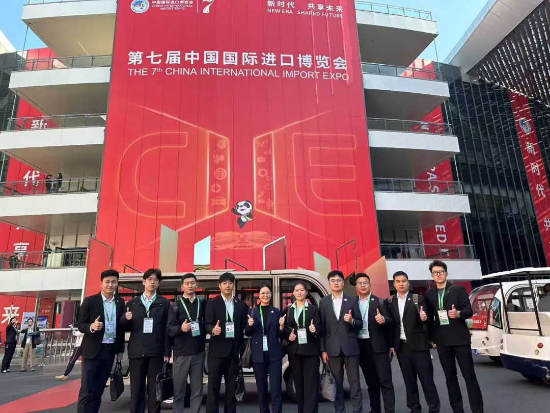 【進(jìn)博收官戰(zhàn)】忙、忙、忙！東方龍商務(wù)七“戰(zhàn)”進(jìn)博，招商不止，未來(lái)可期！